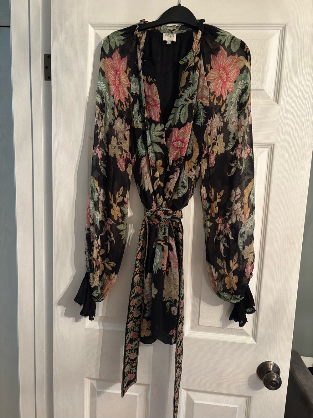 Romper - Picture 2 of 4